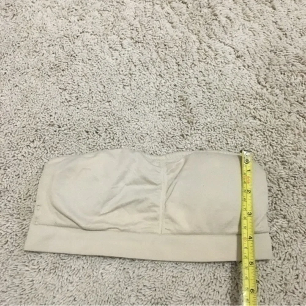 Justice nude bandeau